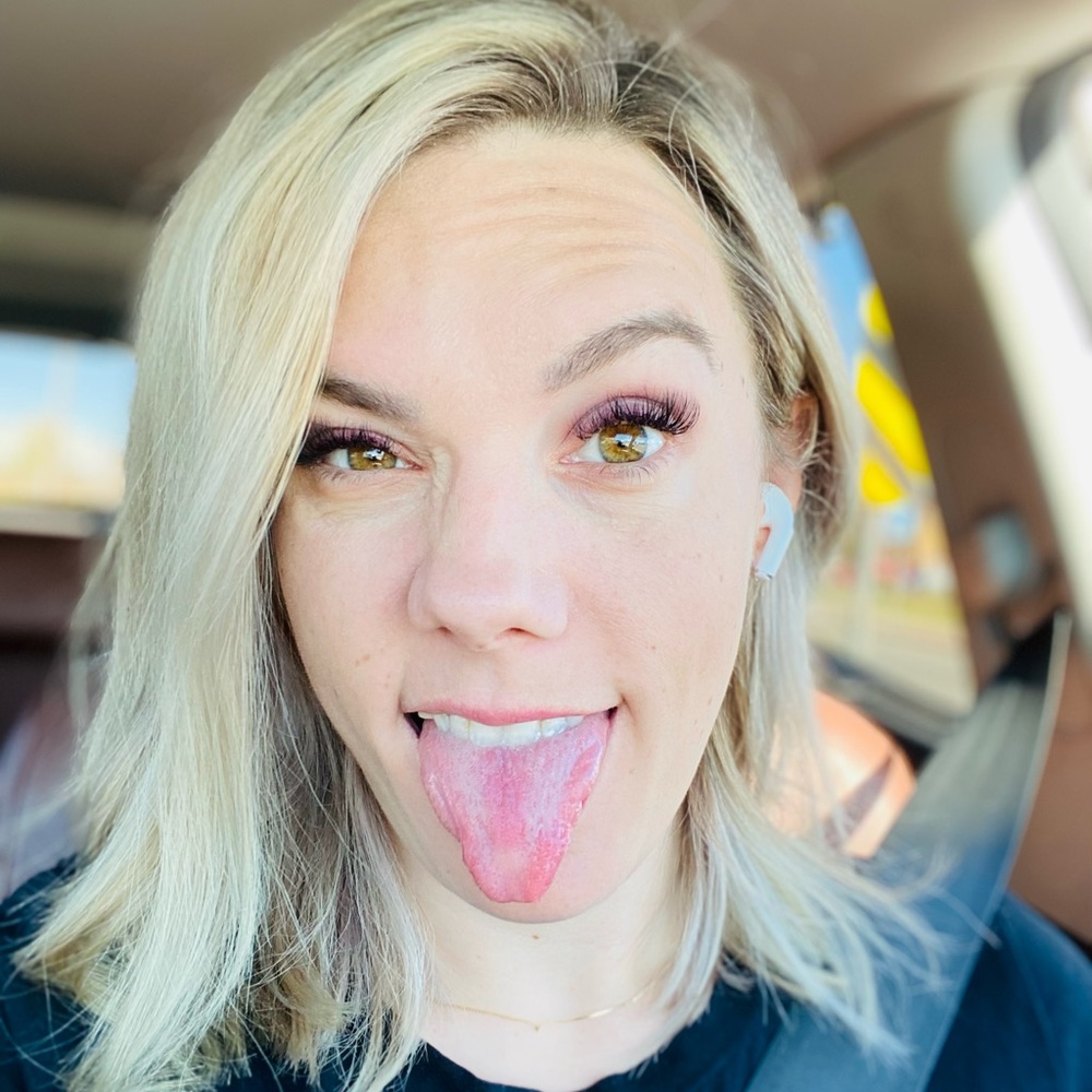 Meet your Posher, Tara